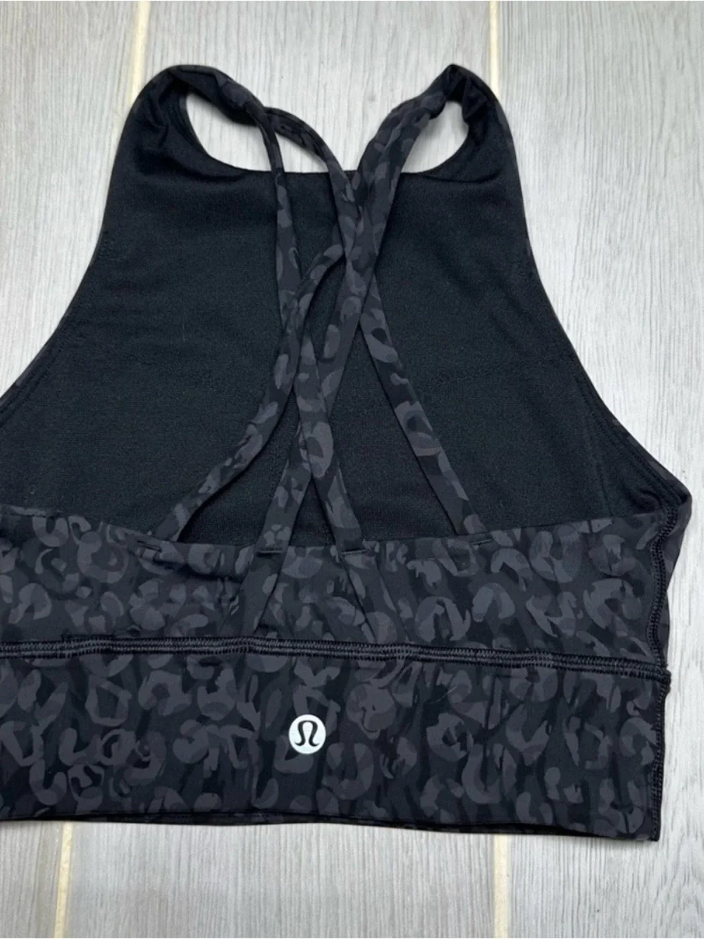 Lululemon Energy Bra High Neck Longline Black Leopard Print Crop Top Size 2
